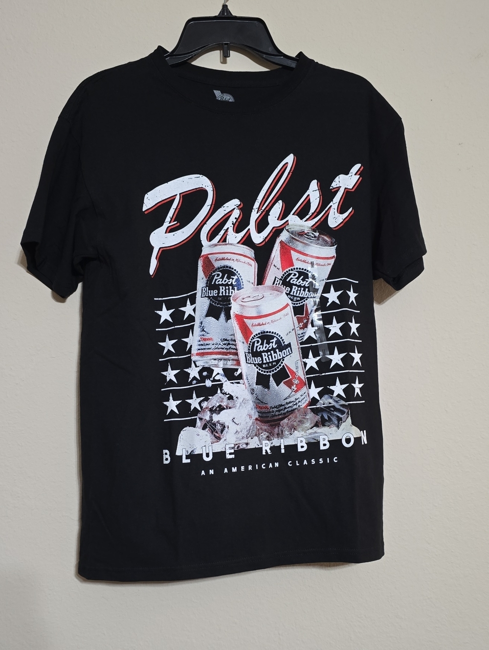 NWT Mens Pabst Blue Ribbon Graphic Tee Size Medium